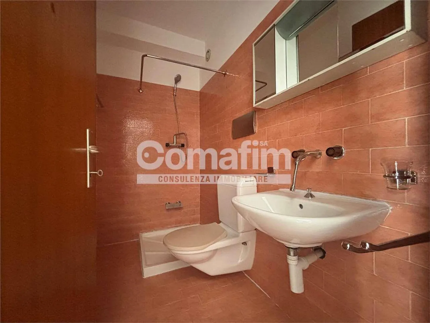 Viganello, 3.5 Zimmer in ruhiger Lage - Foto 10 von 11