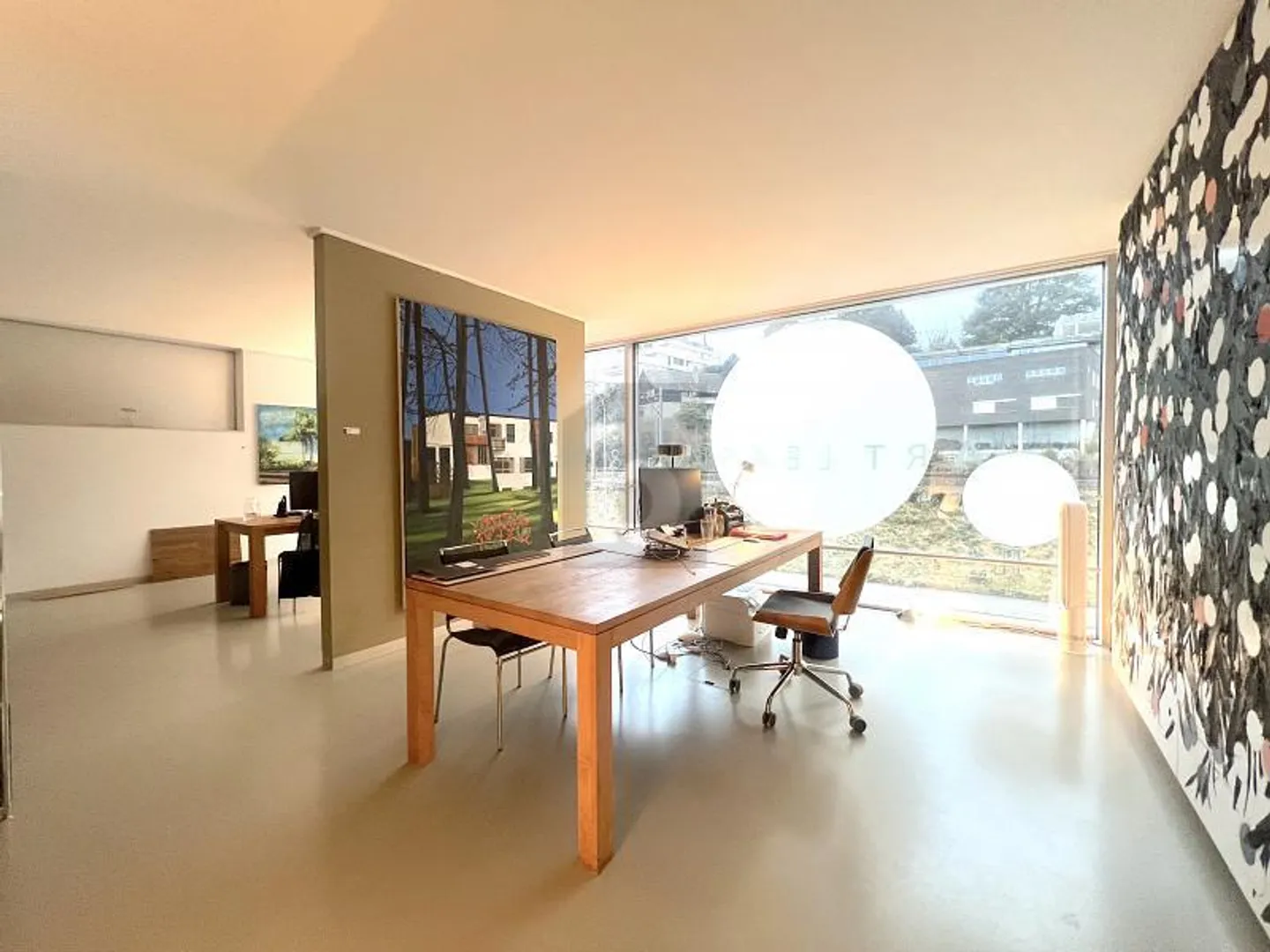 MIT GROSSZÜGIGER TERRASSE UND TOP-INFRASTRUKTUR - Foto 1 von 6