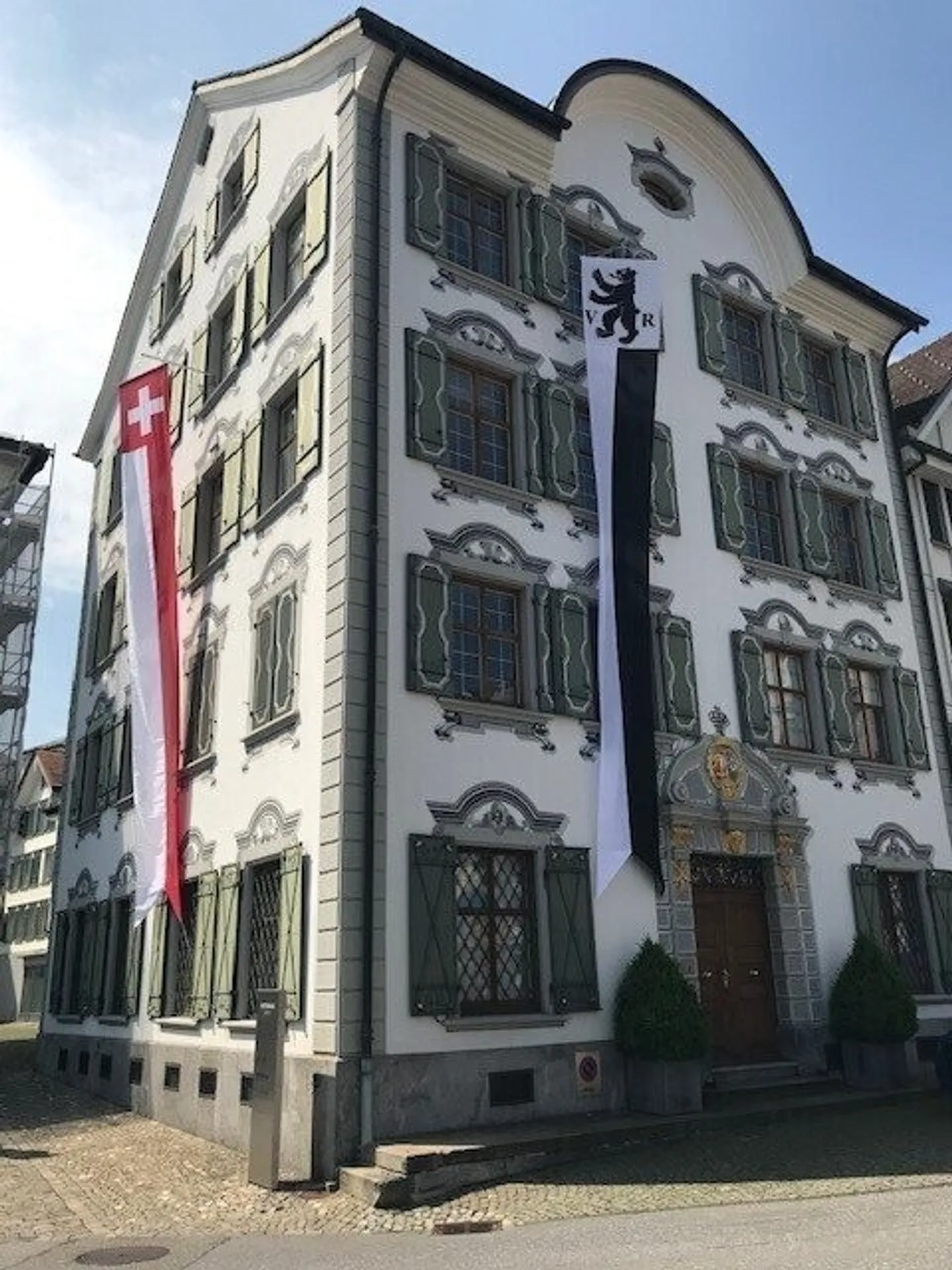 Spazio commerciale elegante nel centro di Herisau - Foto 3 di 6