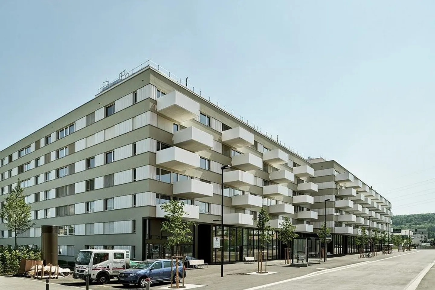 Helle 4.5-Zimmer-Wohnung mit Balkon in Dübendorf - Photo 1 sur 1