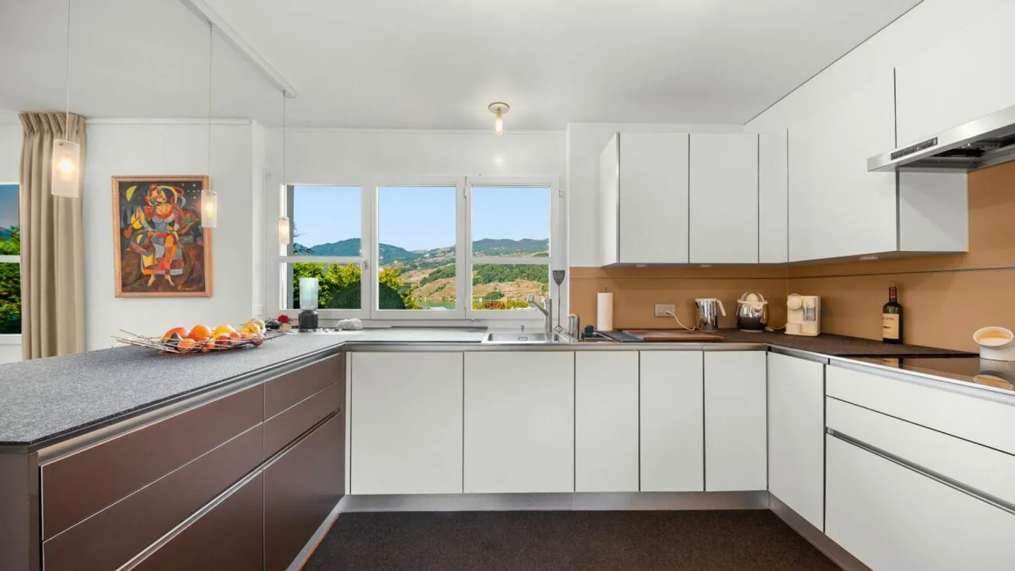 Casa unifamiliare esclusiva in una posizione da sogno che non lascia nulla a desiderare! - Foto 8 di 12