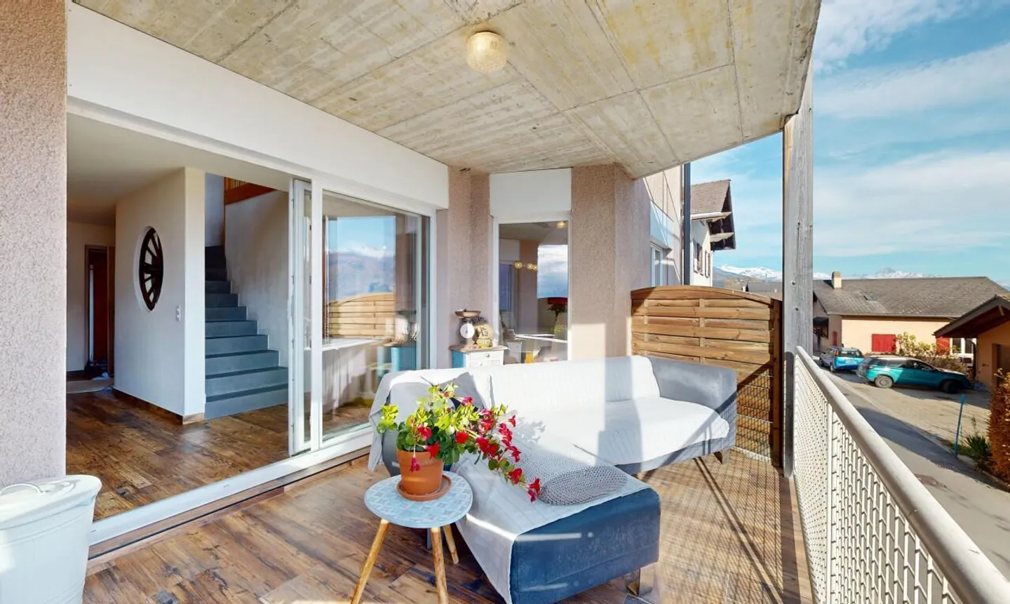 Casa a schiera a Savièse con vista panoramica e studio annesso - Foto 3 di 11