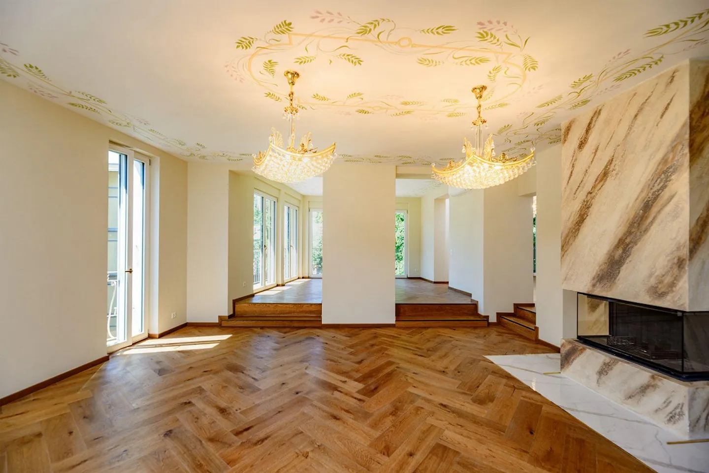 Villa Armonia – Prestigious villa renovated with rooftop, jacuzzi and lake view in Lugano - Photo 2 of 11