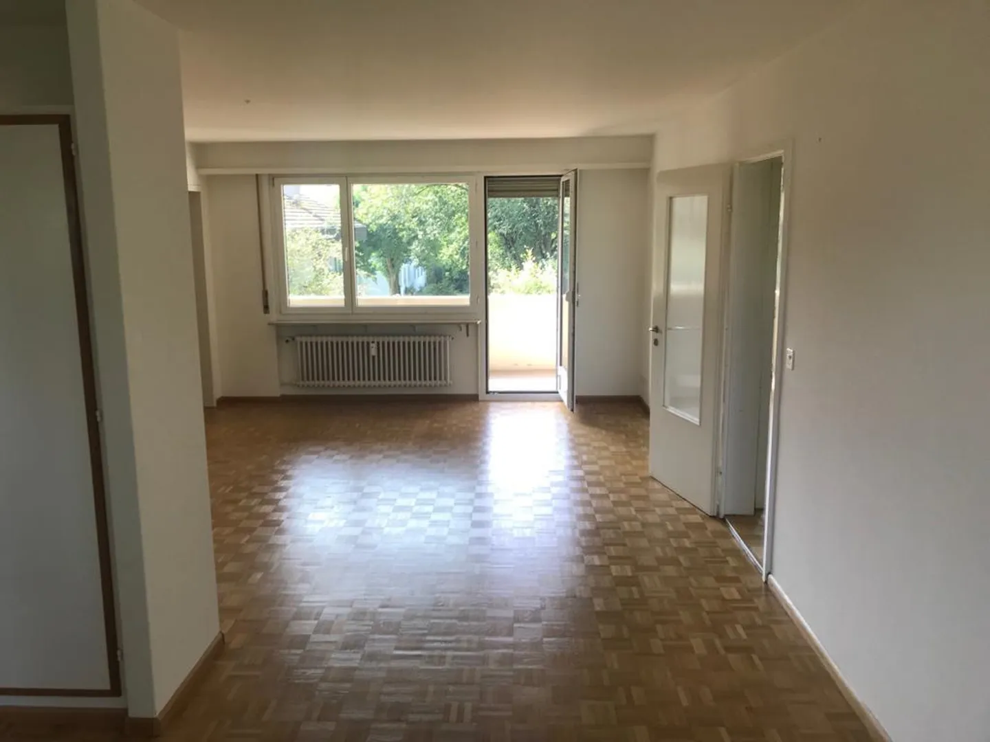Appartement lumineux dans la commune de Bottmingen - Photo 4 sur 5