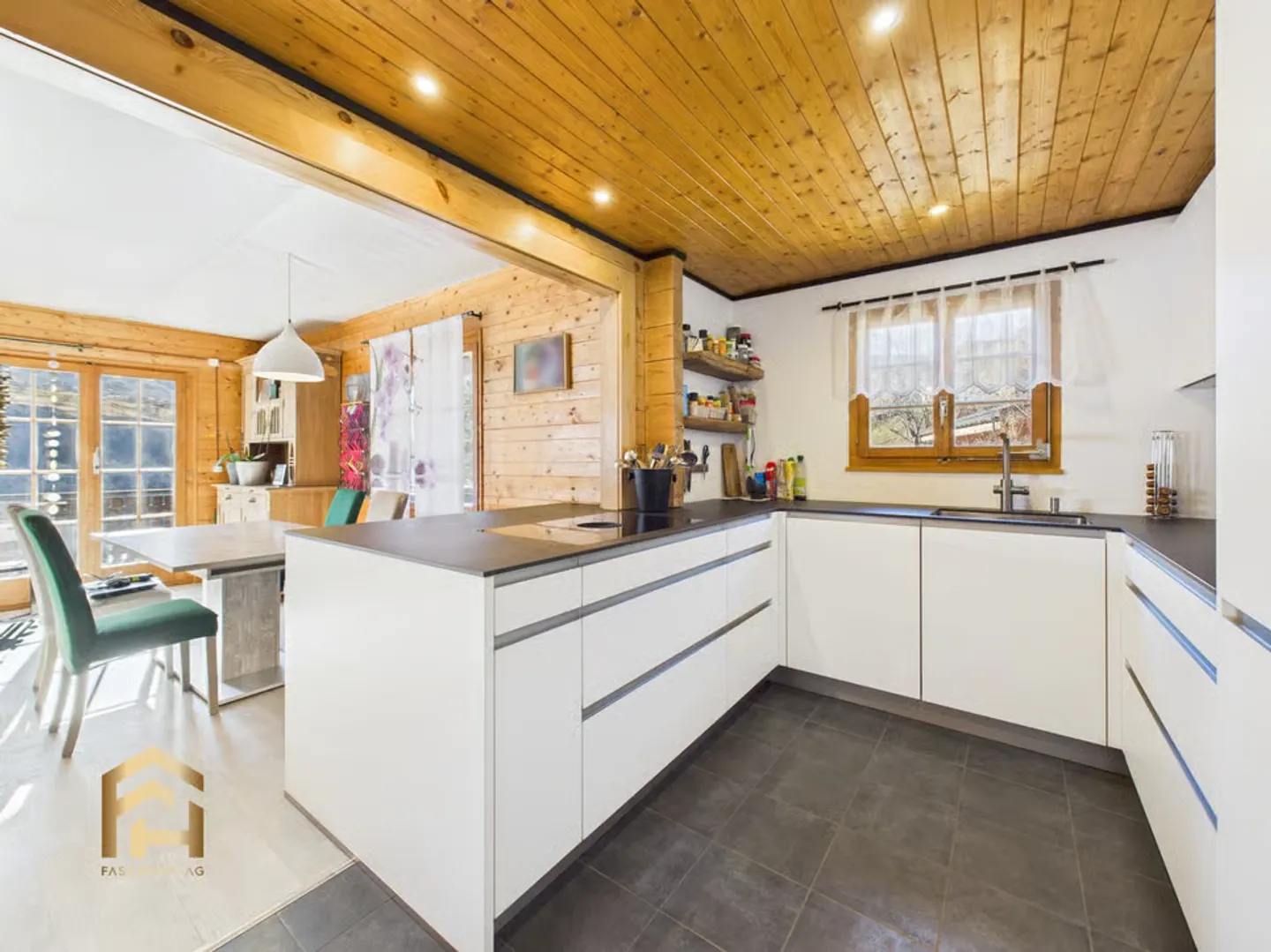 Una casa con vista, tranquillità e molte opportunità - Foto 7 di 13