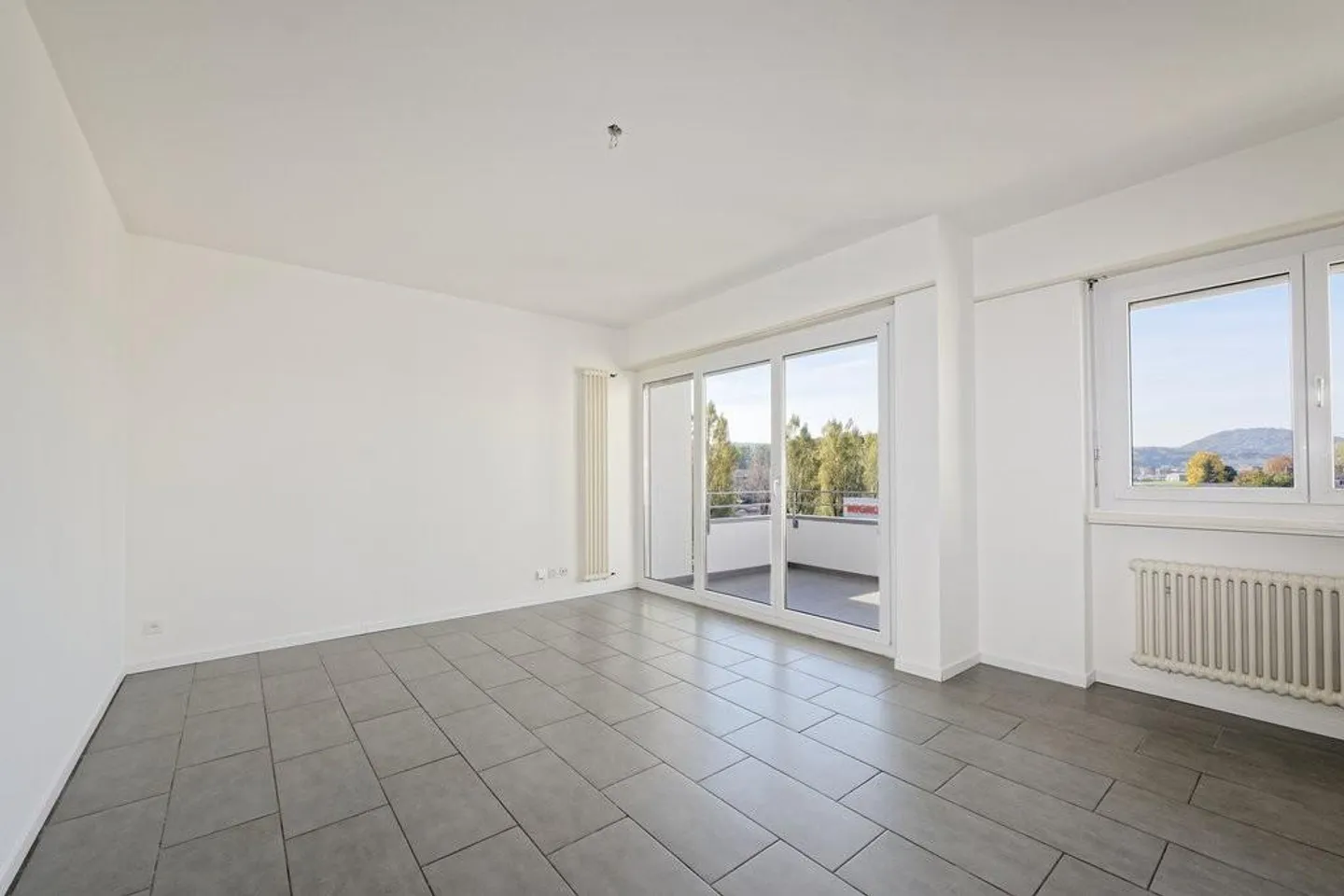 Appartamento con Vista Aperta - Foto 4 di 9