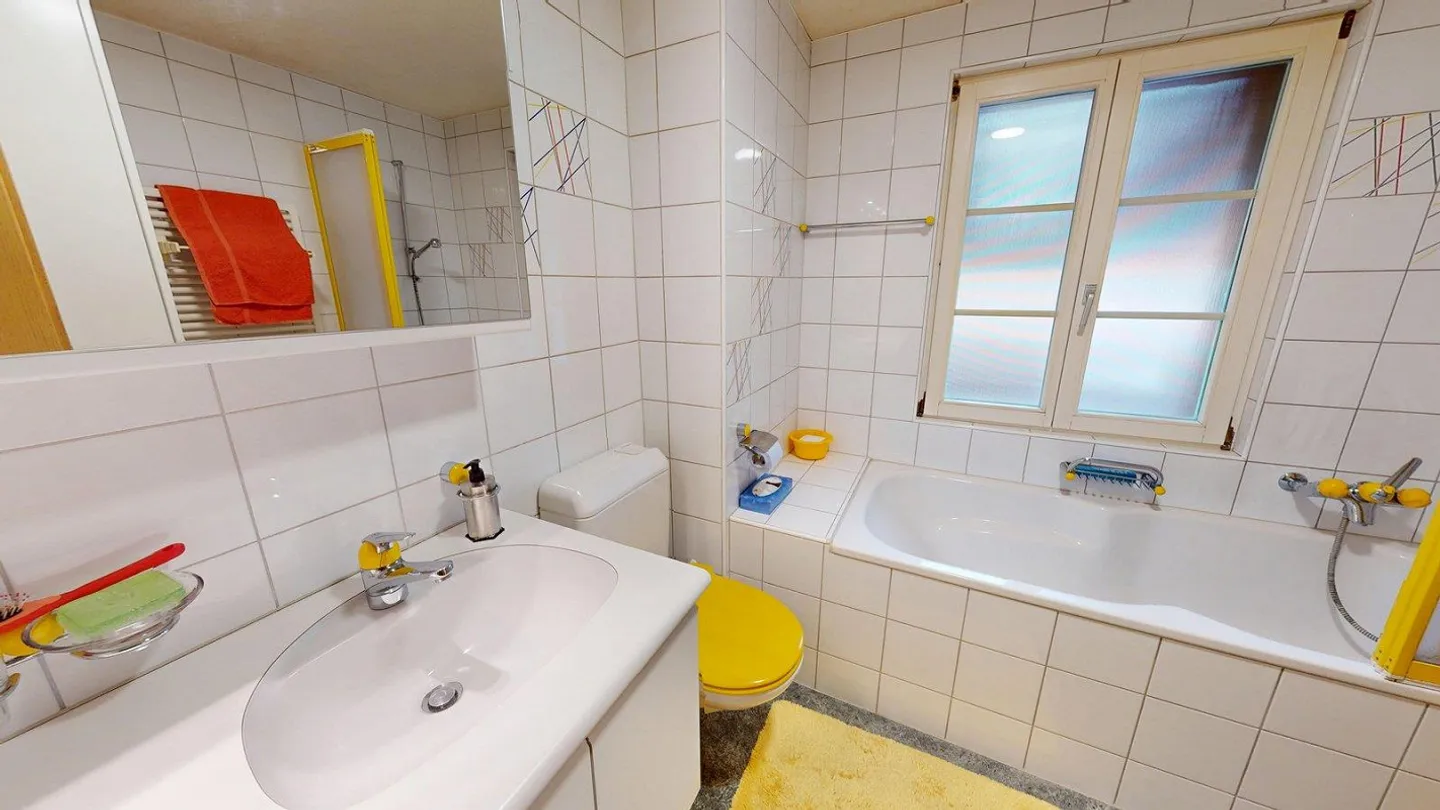 AgentSelly - 6.5-room apartment with a lot of character - Photo 7 of 13