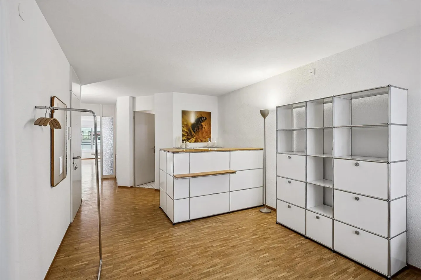 Spazio ufficio o studio nella migliore posizione del centro storico di Sciaffusa - Foto 5 di 10