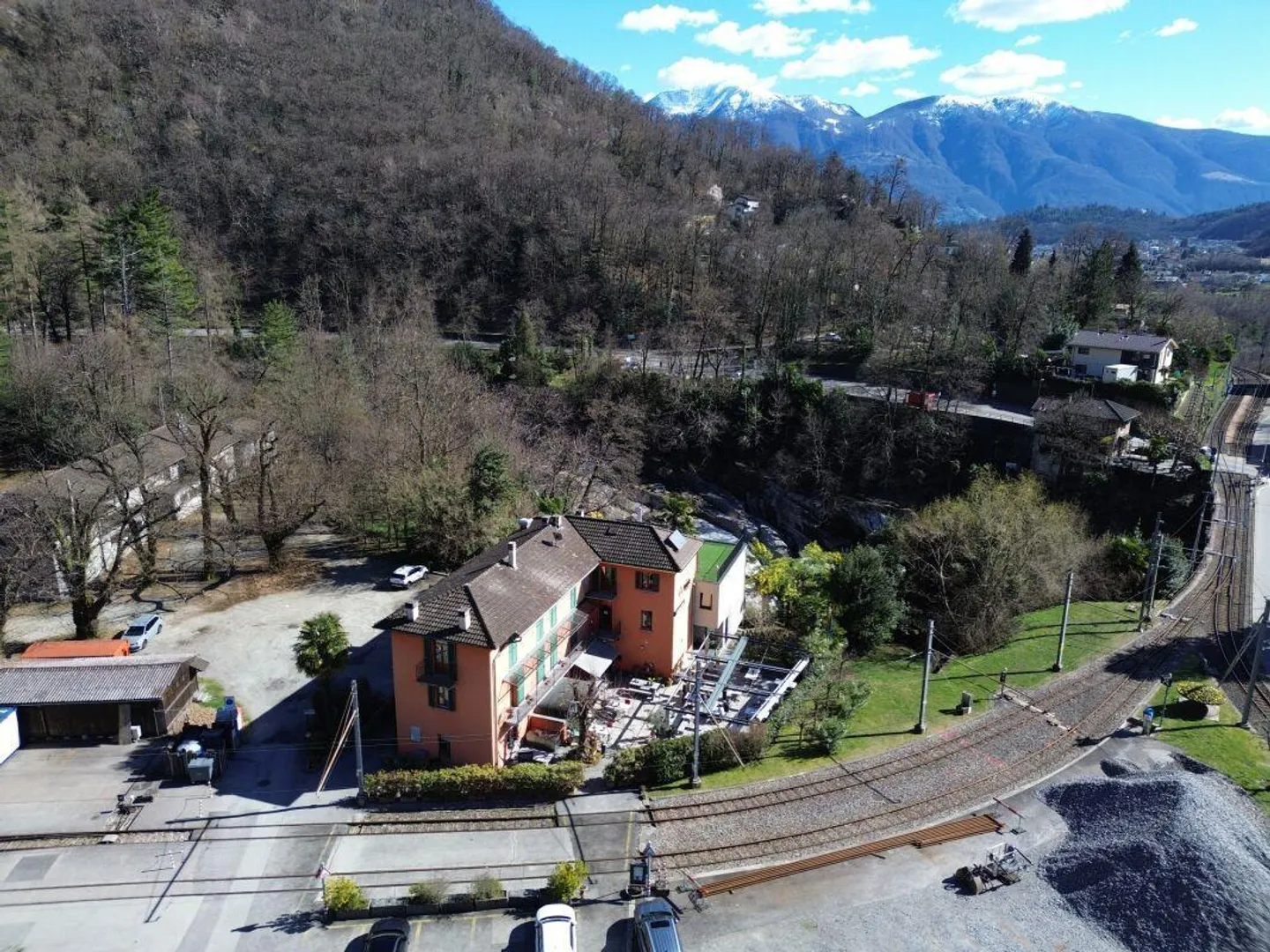 Incantevole Hotel & Ristorante nel Locarnese – Un'Oasi di Charme e Natura - Foto 2 di 24