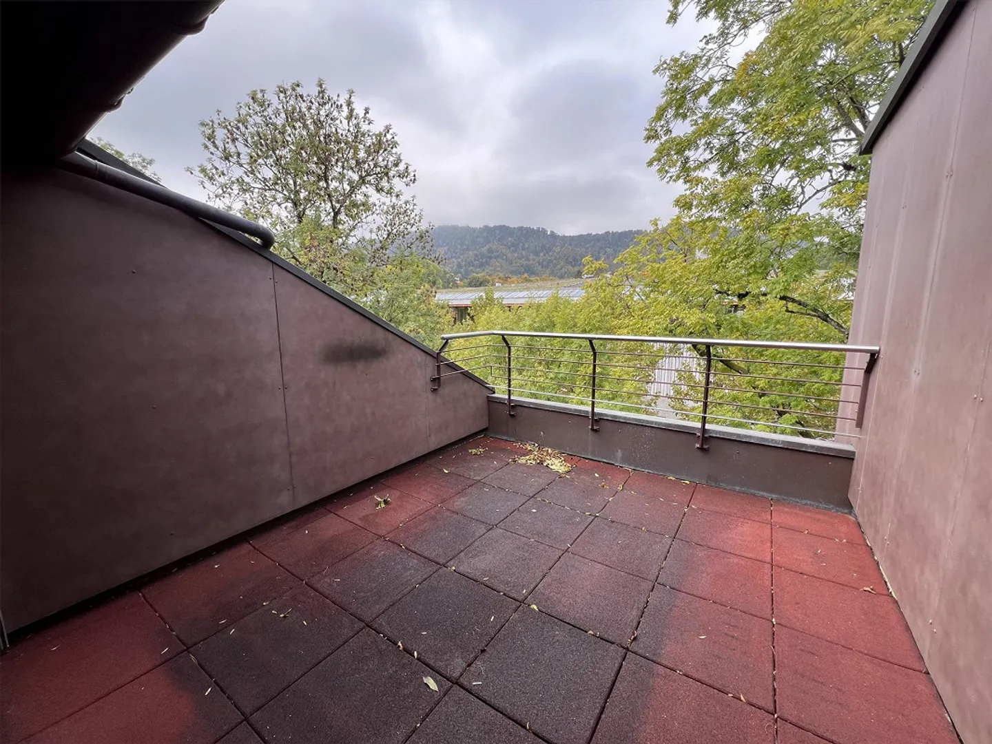 Modern 2-room penthouse with terrace - Photo 5 of 10