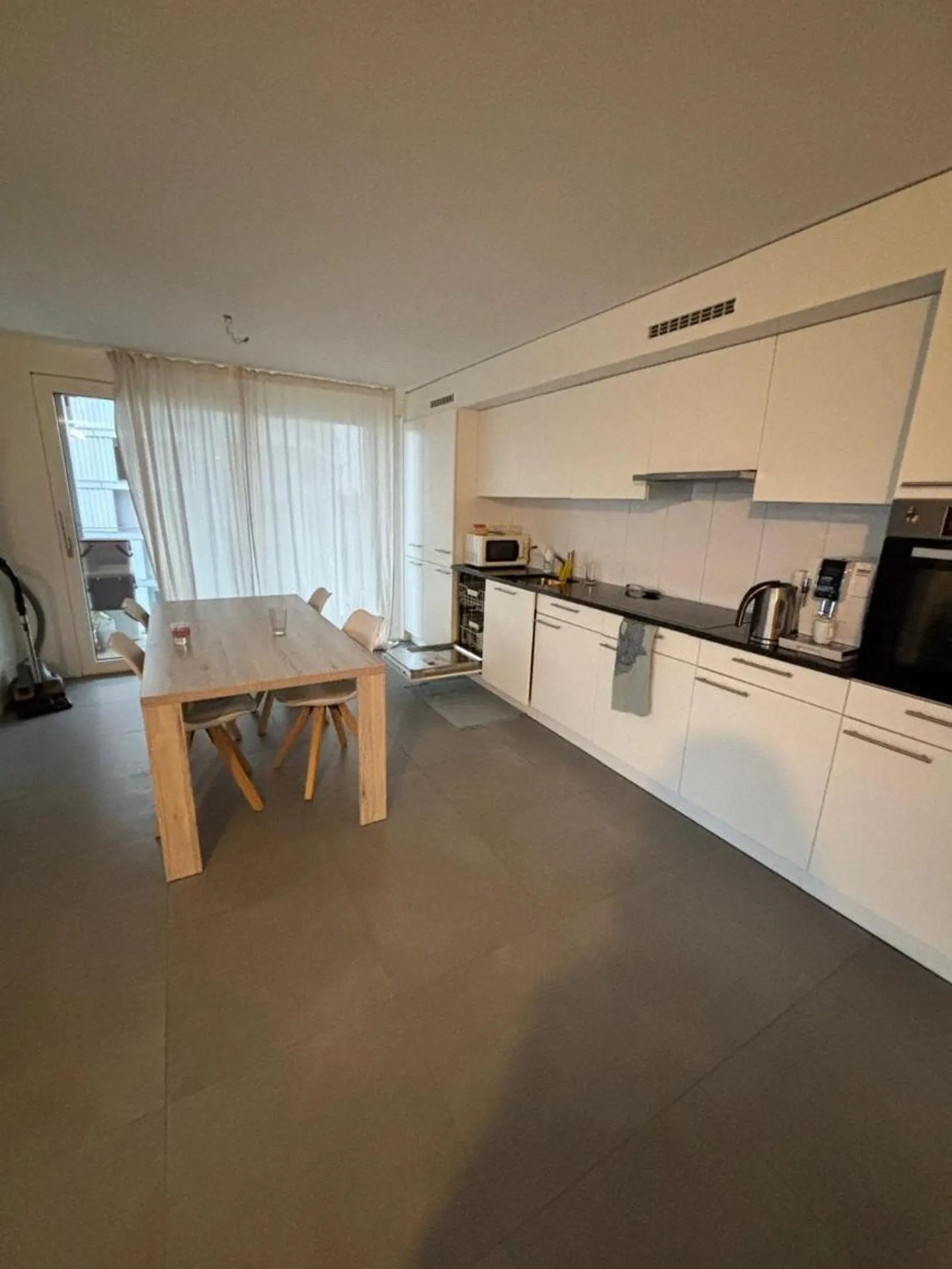 3,5-Zimmer-Wohnung im 6. Stock - Foto 1 von 5