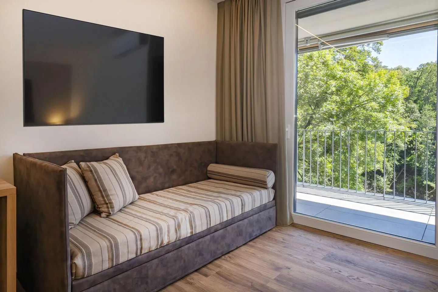 Incantevole Hotel & Ristorante nel Locarnese – Un'Oasi di Charme e Natura - Foto 11 di 24