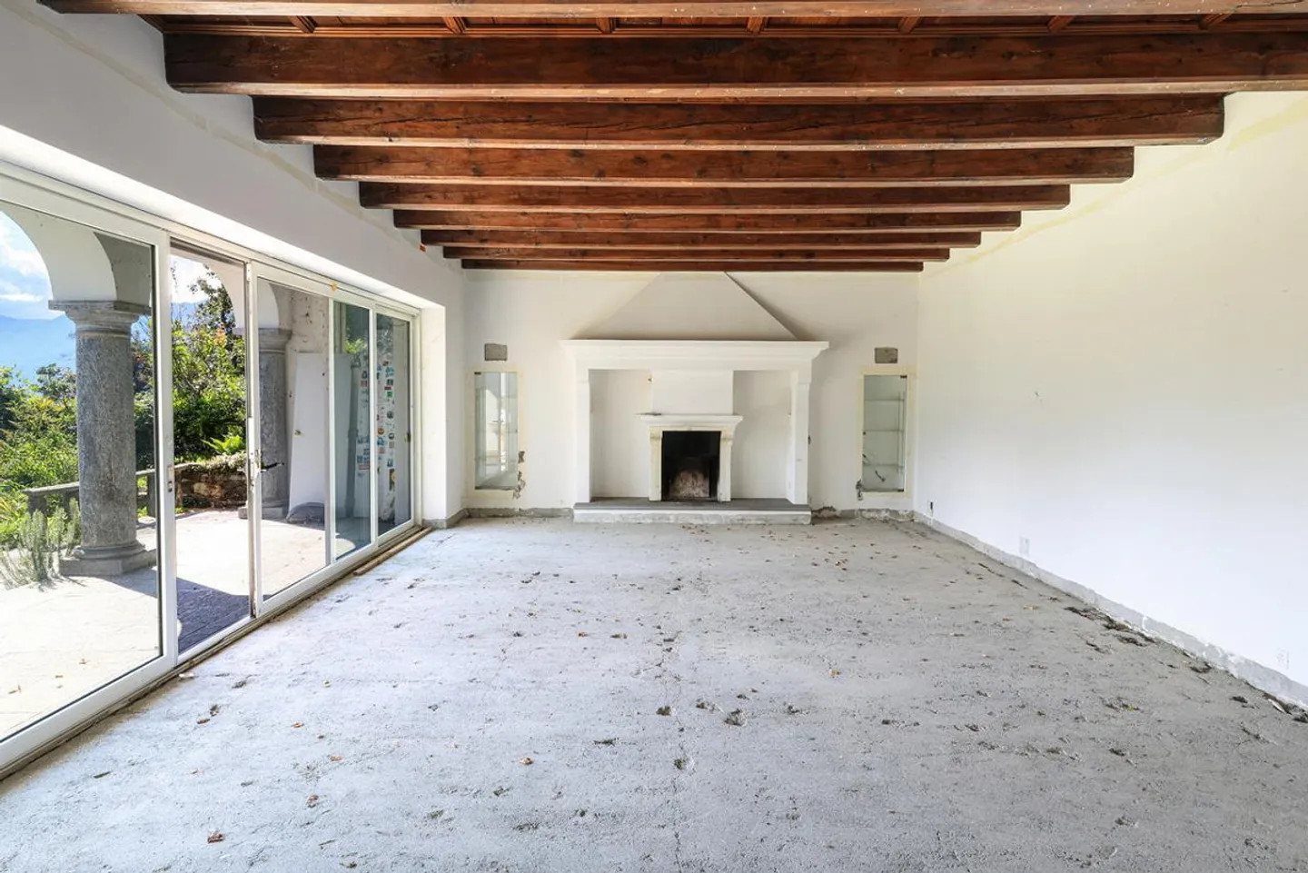 Elite - Photo 5 of 9