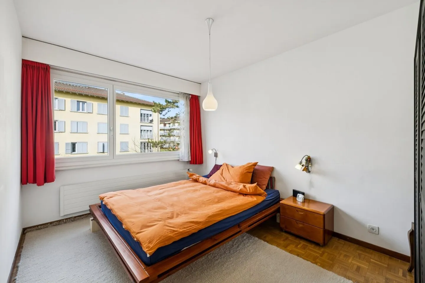 Appartement 4.5 pièces ensoleillé - Photo 2 sur 8