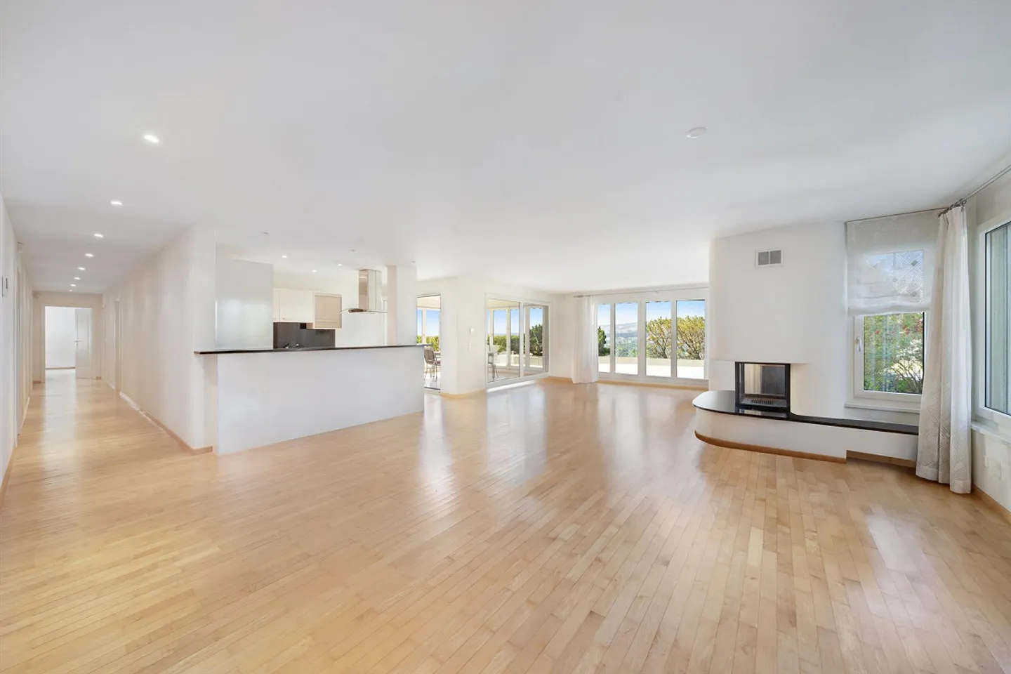 Geräumige Terrassenwohnung mit Aussicht - Foto 7 von 14