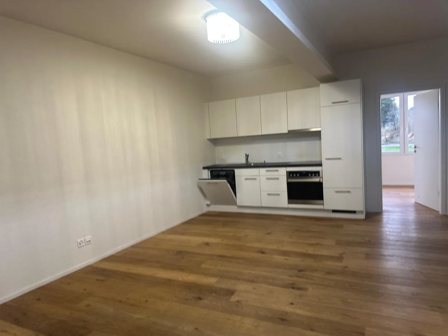 Moderne 2.5-Zimmer-Wohnung in Affoltern im Emmental - Foto 2 von 8