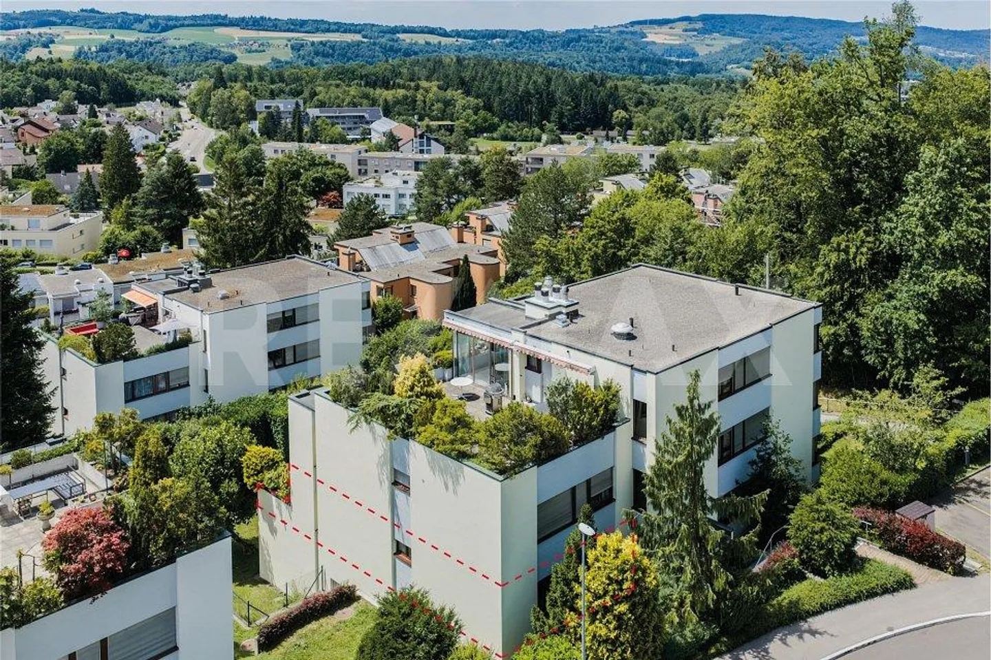 3 ½-ZIMMER-WOHNUNG MIT SONNIGER TERRASSE - Foto 2 von 12