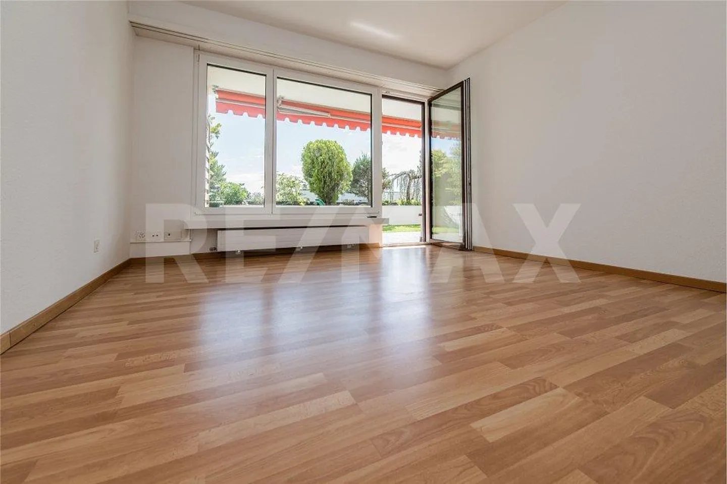 3 ½-ZIMMER-WOHNUNG MIT SONNIGER TERRASSE - Foto 6 von 12