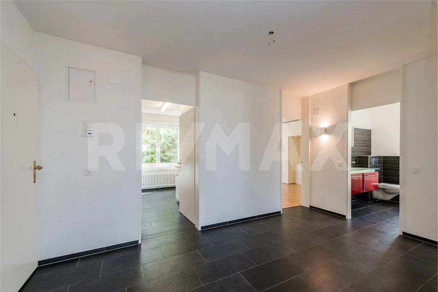 3 ½-ZIMMER-WOHNUNG MIT SONNIGER TERRASSE - Foto 9 von 12