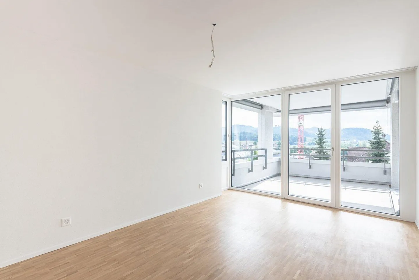 Moderne 3.5-Zimmer-Wohnung mit Balkon und Stadtblick in Zollikofen - Foto 6 von 10