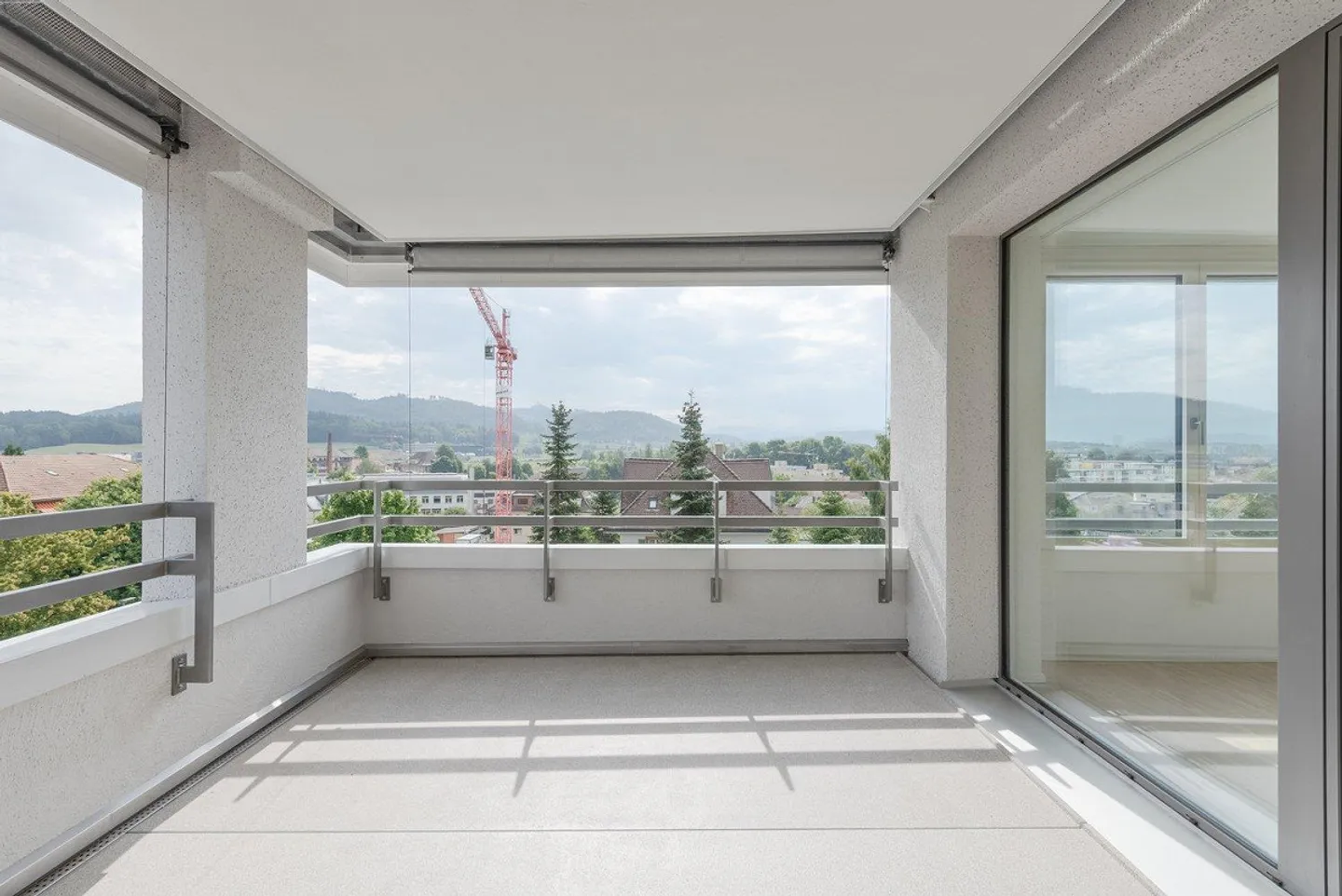 Moderne 3.5-Zimmer-Wohnung mit Balkon und Stadtblick in Zollikofen - Foto 8 von 10