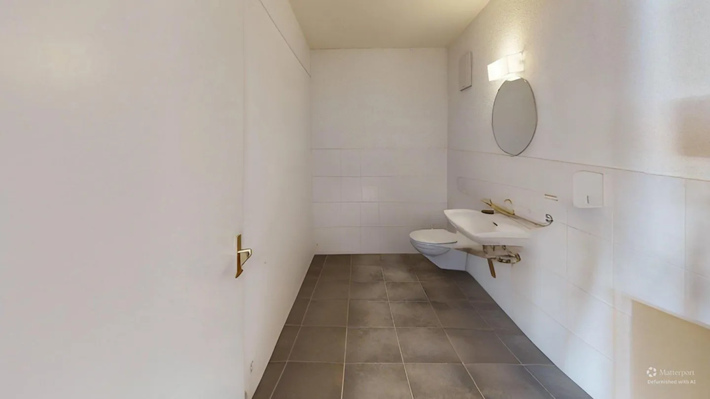 Commerce - Photo 11 of 11