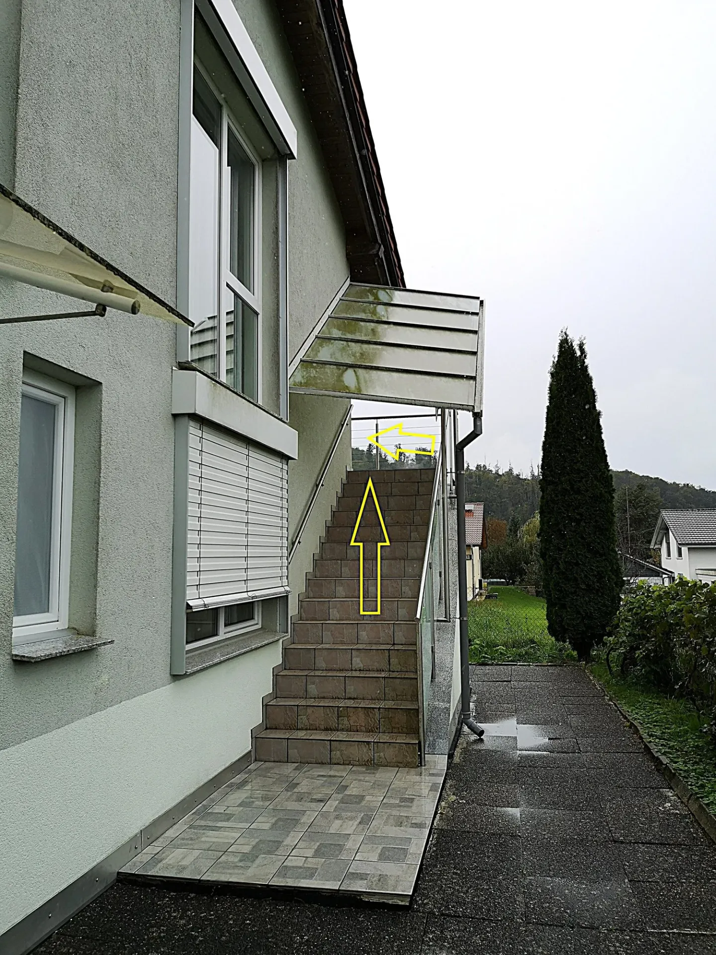 Réduction de prix : Maison avec deux appartements loués et un pour le propriétaire - Photo 28 sur 51