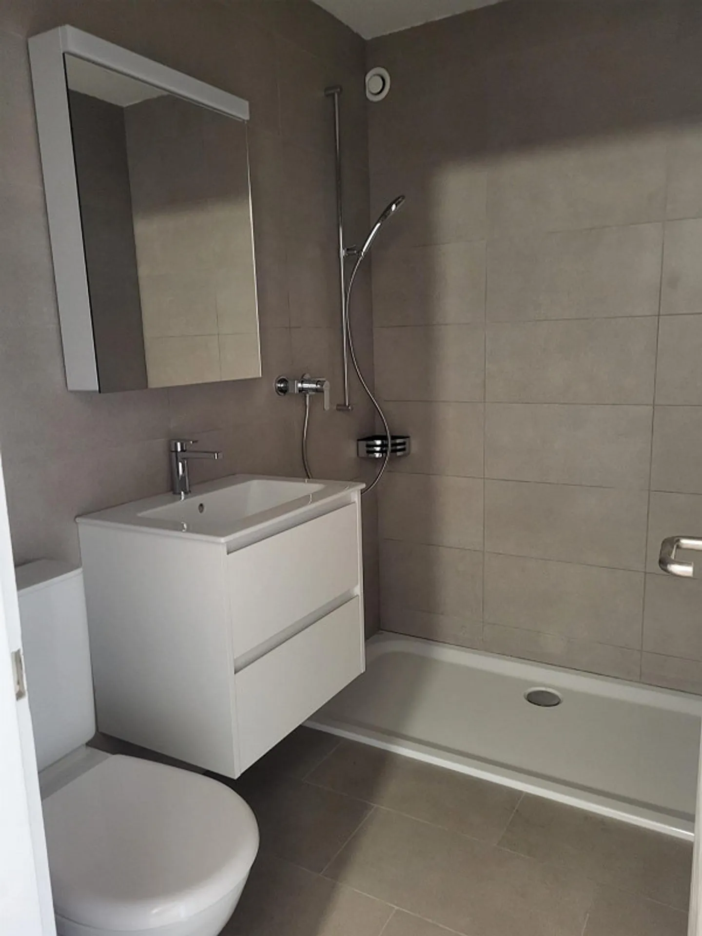 Appartamento completamente ristrutturato - Foto 8 di 8