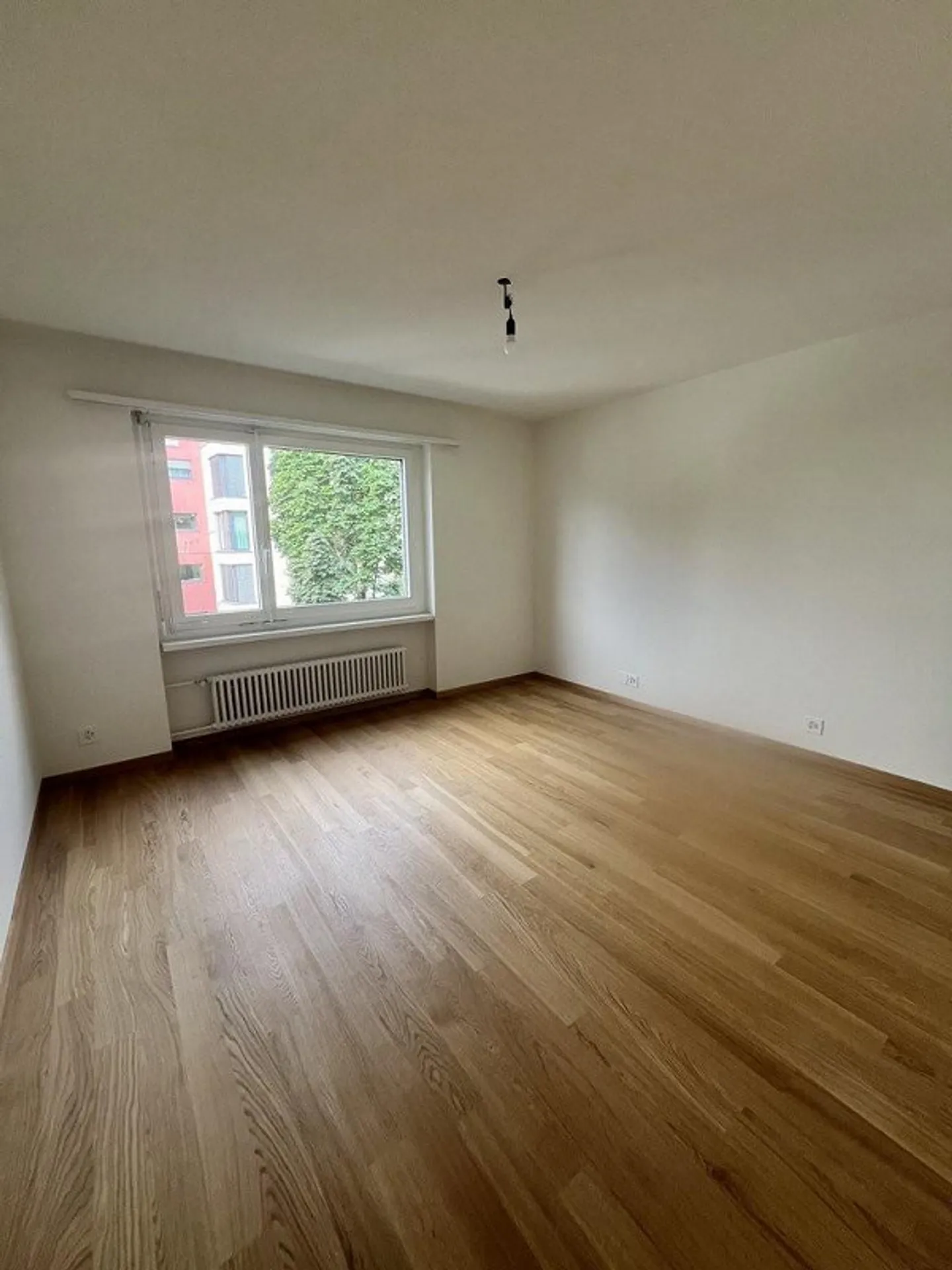 Appartement moderne dans le meilleur emplacement à Wollishofen - Photo 5 sur 8