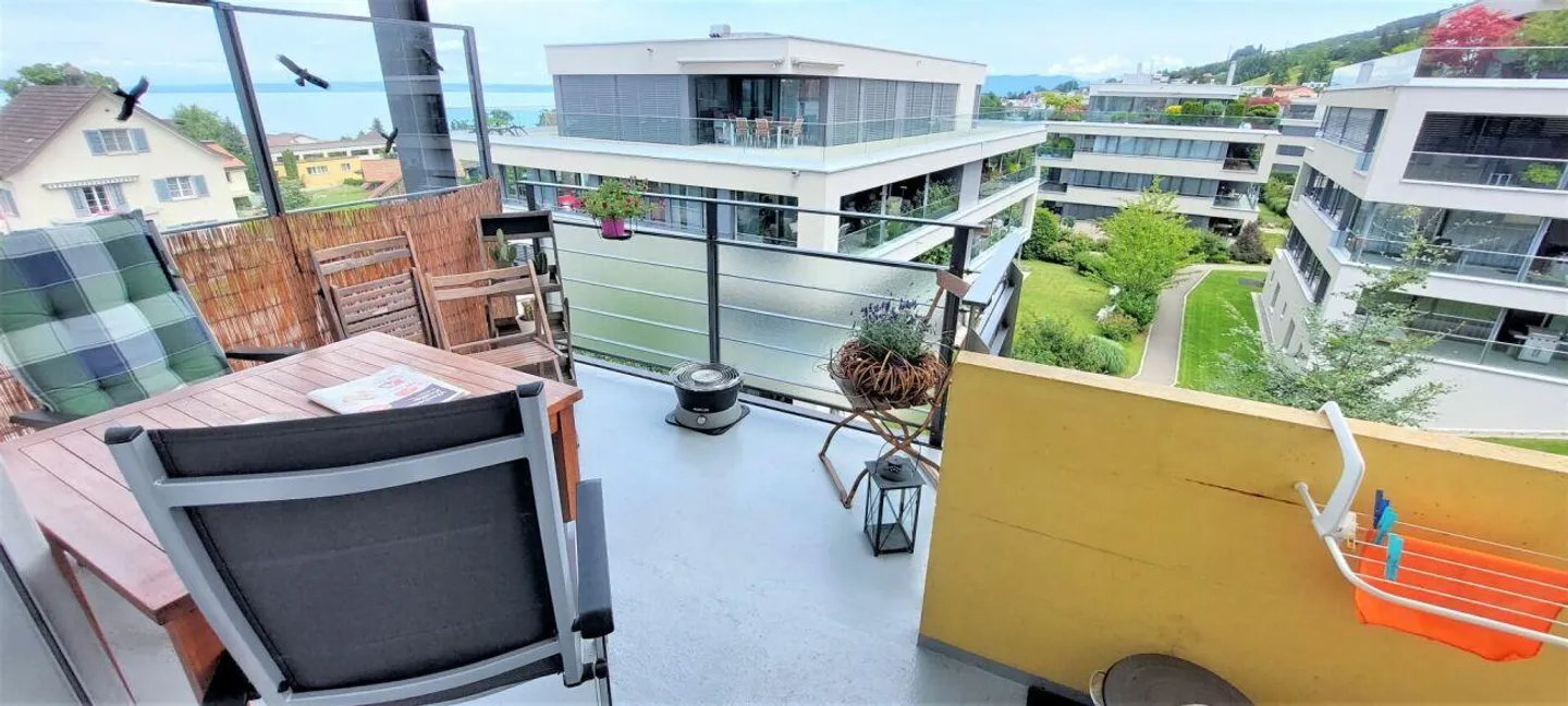 Relaxing by the lake, possible in this apartment! - Photo 6 of 7