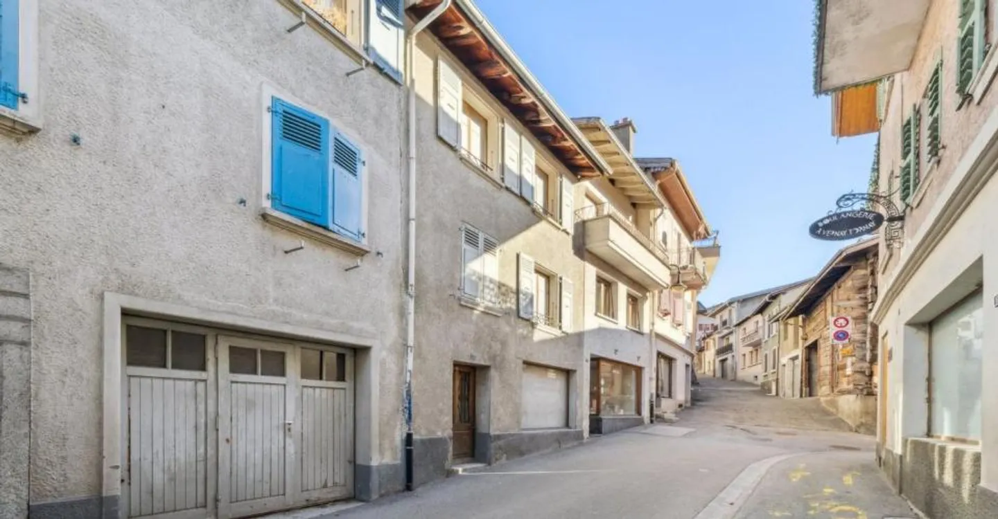 Affascinante casa di villaggio da ristrutturare. Un progetto autentico! - Foto 1 di 7