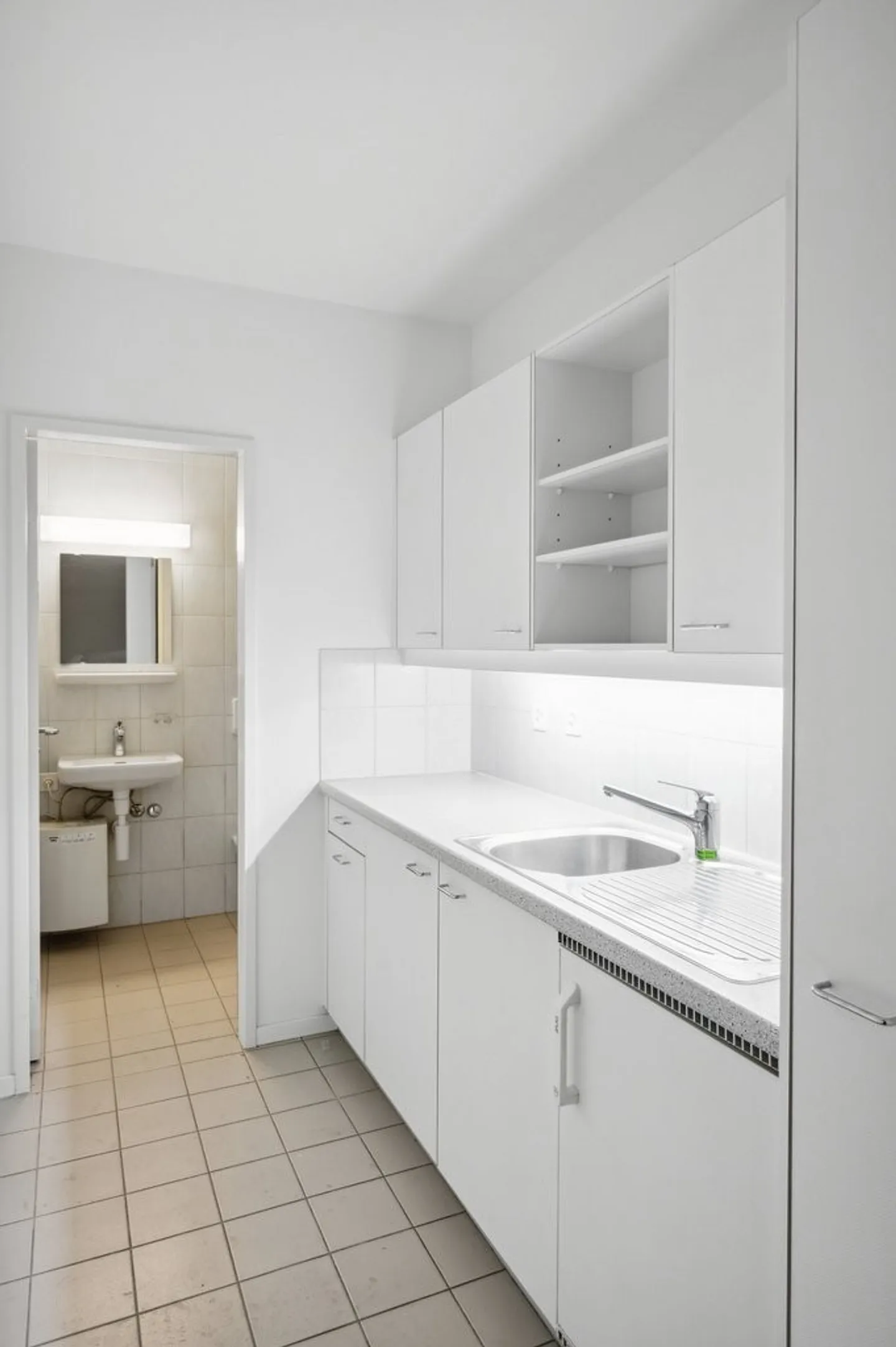 Ufficio di 110 m2 in posizione centrale - Foto 2 di 12