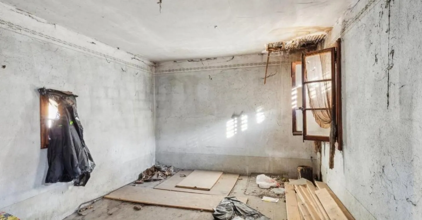 Affascinante casa di villaggio da ristrutturare. Un progetto autentico! - Foto 7 di 7