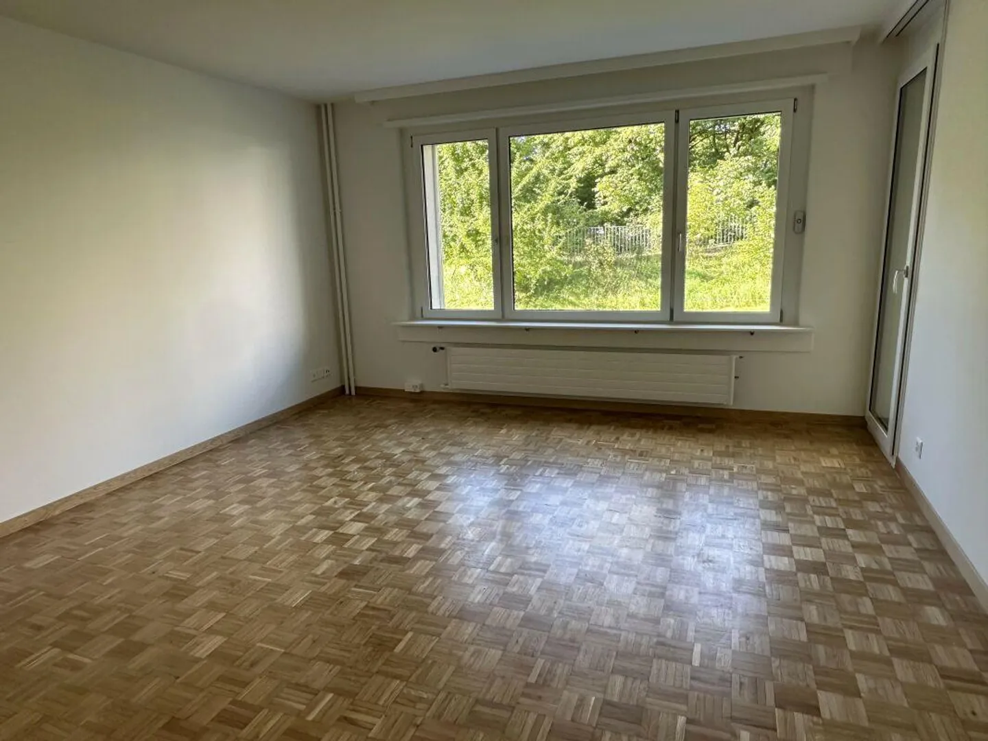Vivre dans une propriété bien entretenue - Photo 2 sur 6