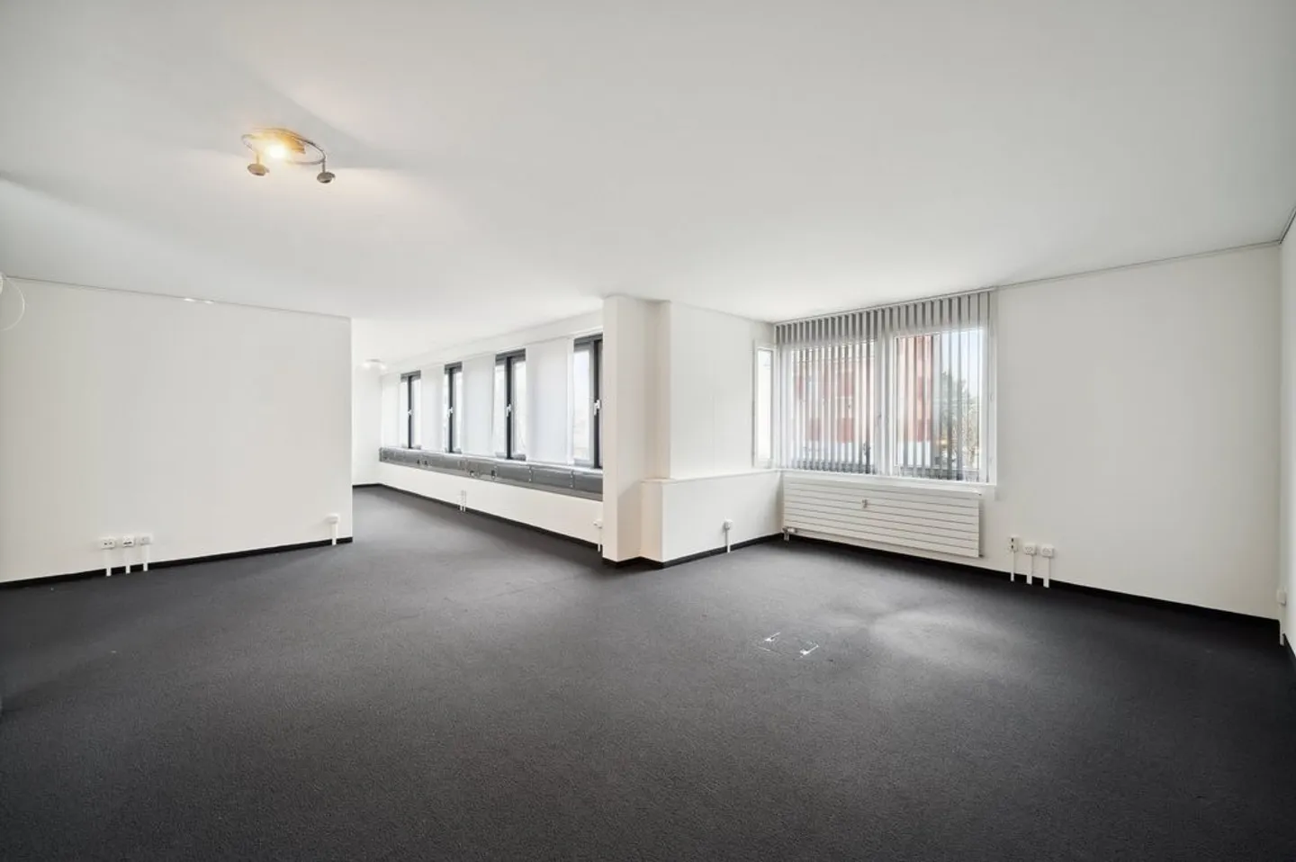 Ufficio di 110 m2 in posizione centrale - Foto 6 di 12