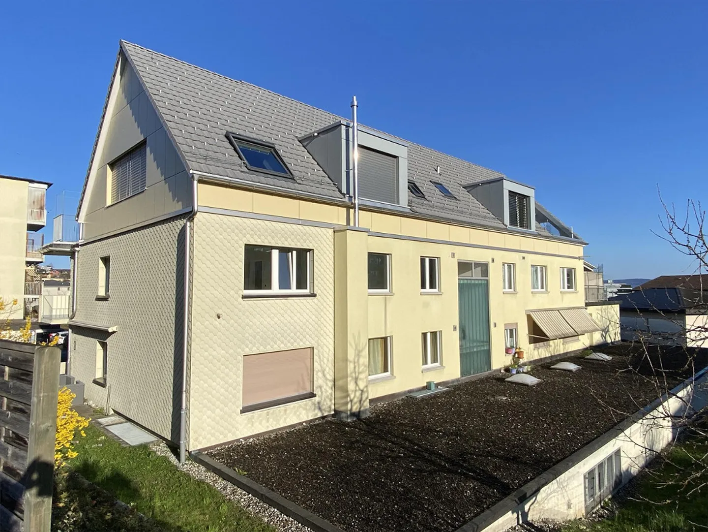 Ensoleillé, calme, fiscalement avantageux – Votre nouvel appartement à Wilen b. Wollerau - Photo 4 sur 11