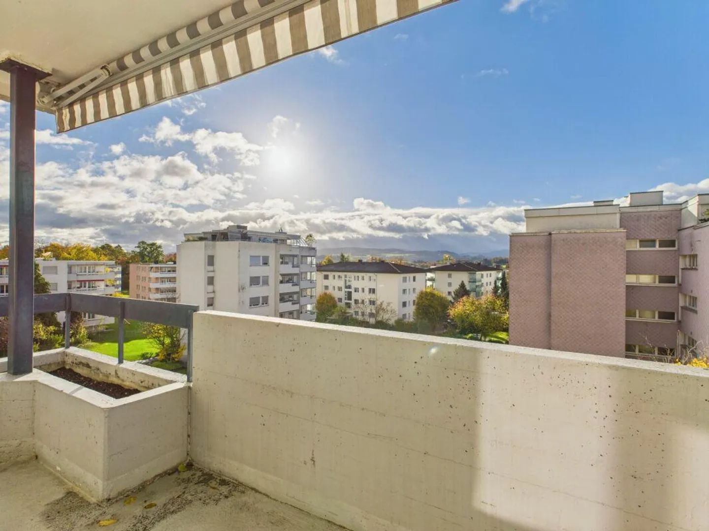 High up in Wil! - Photo 13 of 14