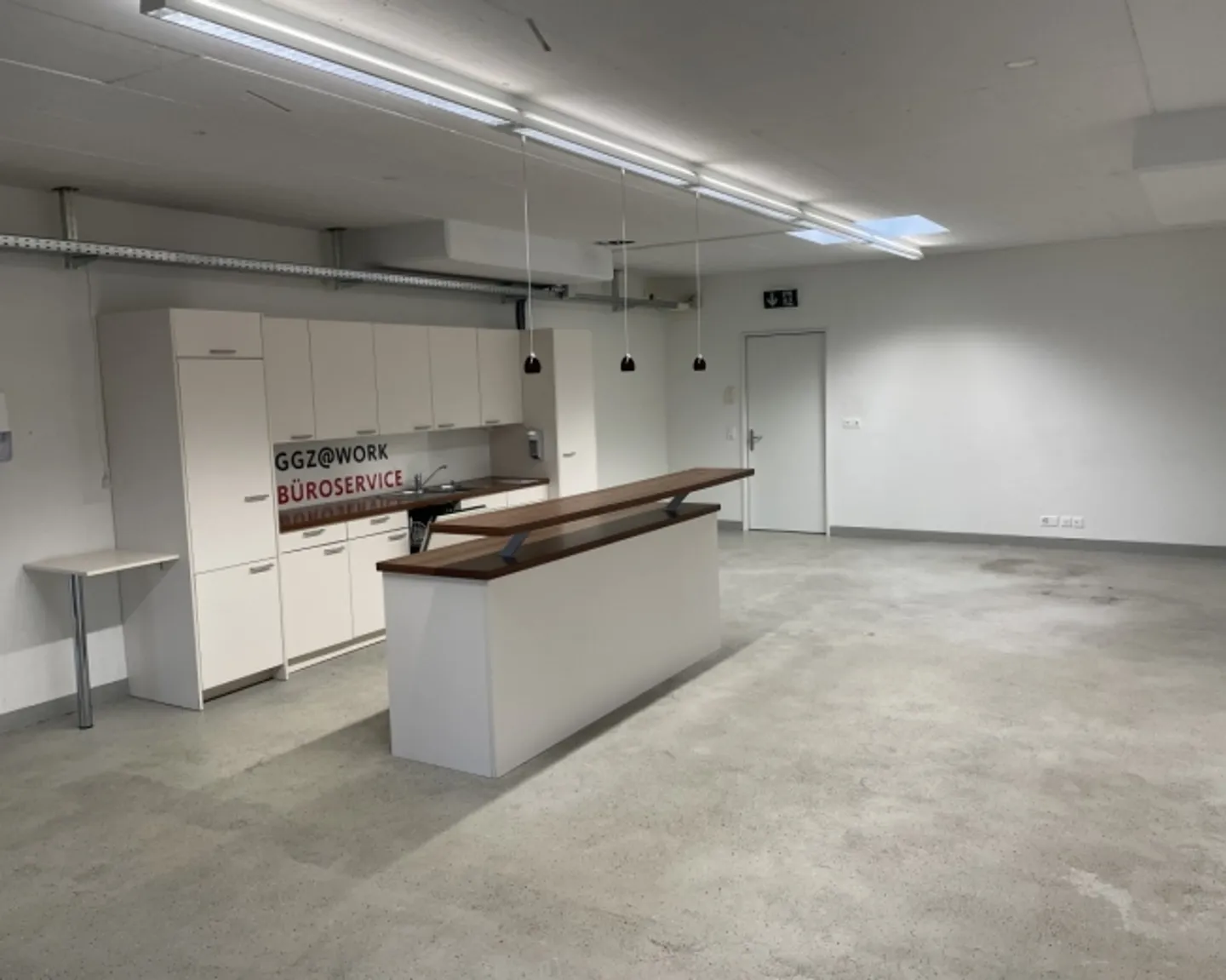 Space for Your Business - Photo 2 of 6