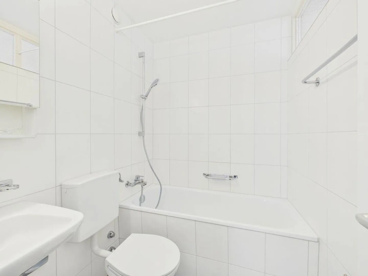 High up in Wil! - Photo 7 of 14