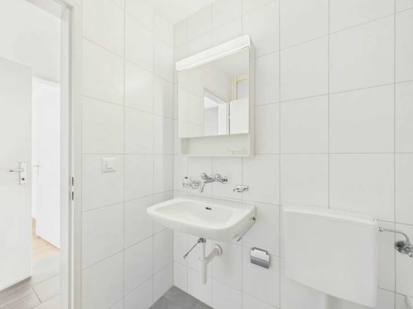 High up in Wil! - Photo 8 of 14