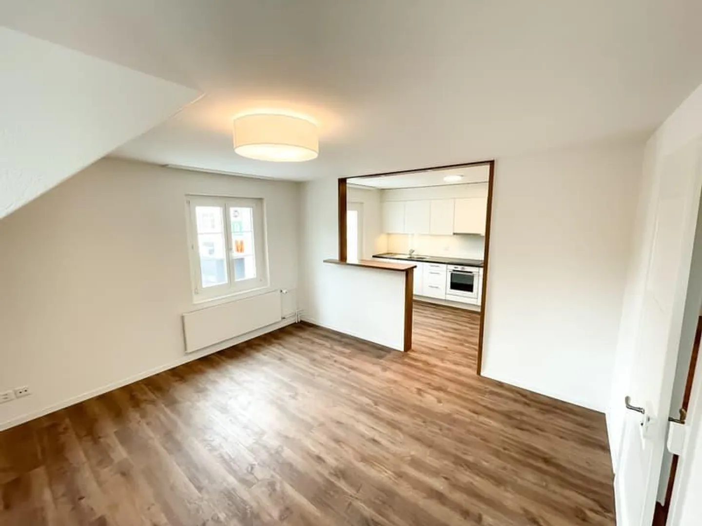 Bell'appartamento di 4,5 stanze situato nel centro a Willisau - Foto 1 di 6