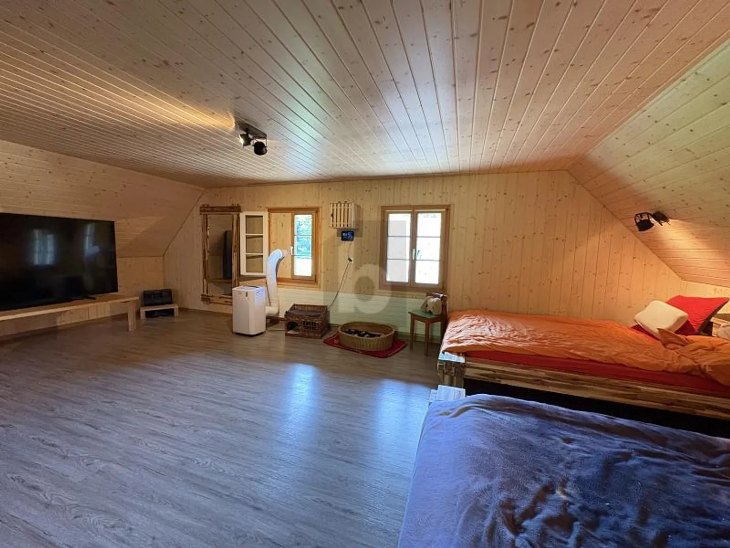 AMOUREUX DES ANIMAUX ET ARTISANS - BEAUCOUP D'ESPACE - Photo 5 sur 6