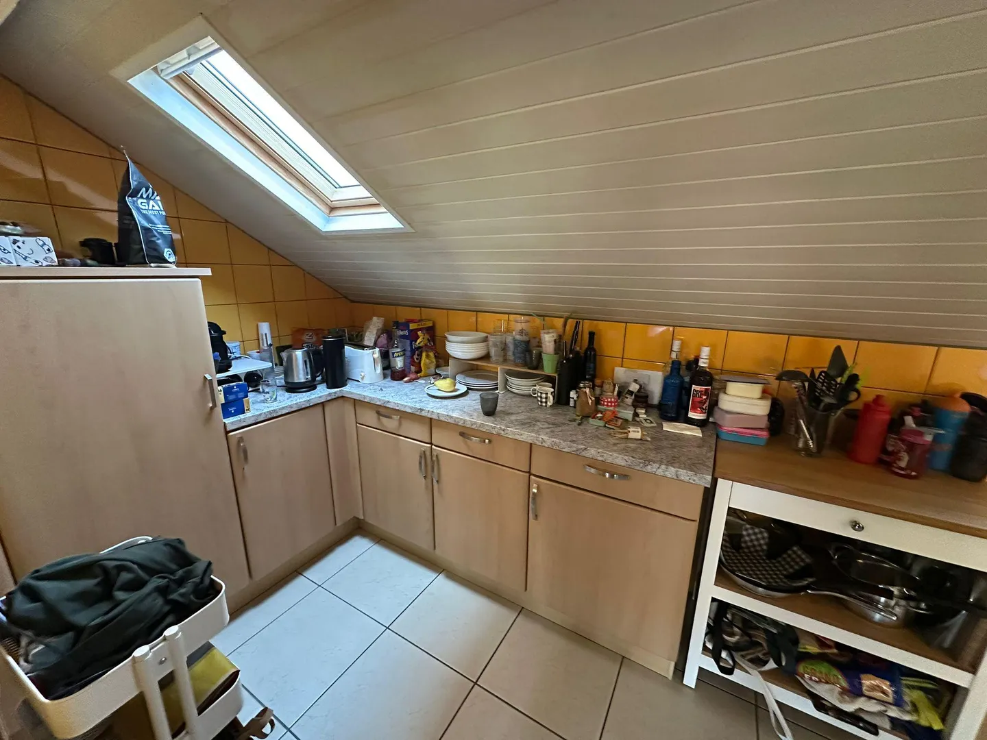 Charmant Appartement 4 Pièces - Photo 3 sur 6