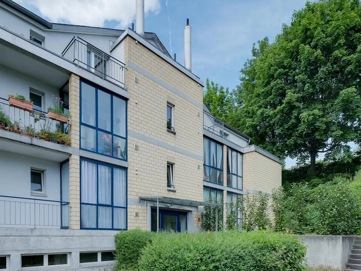 Appartement lumineux avec balcon - Photo 1 sur 7