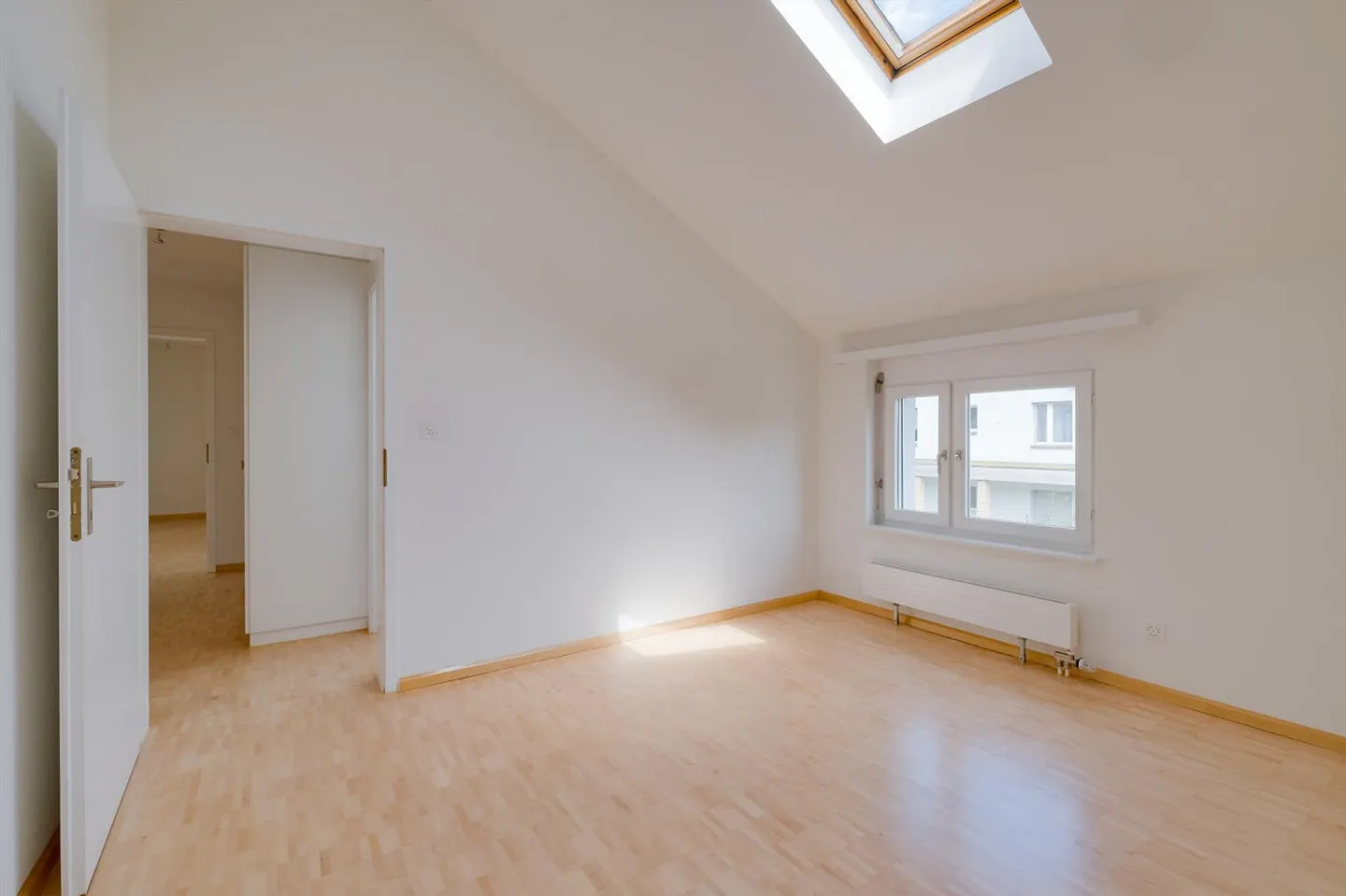 Appartement lumineux avec balcon - Photo 7 sur 7