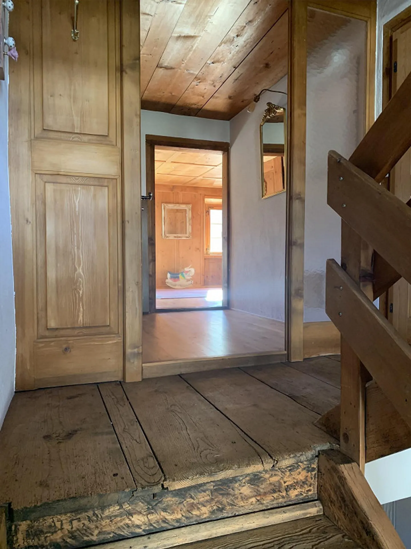 Traditional apartment in the village center of Flond - Photo 6 of 12