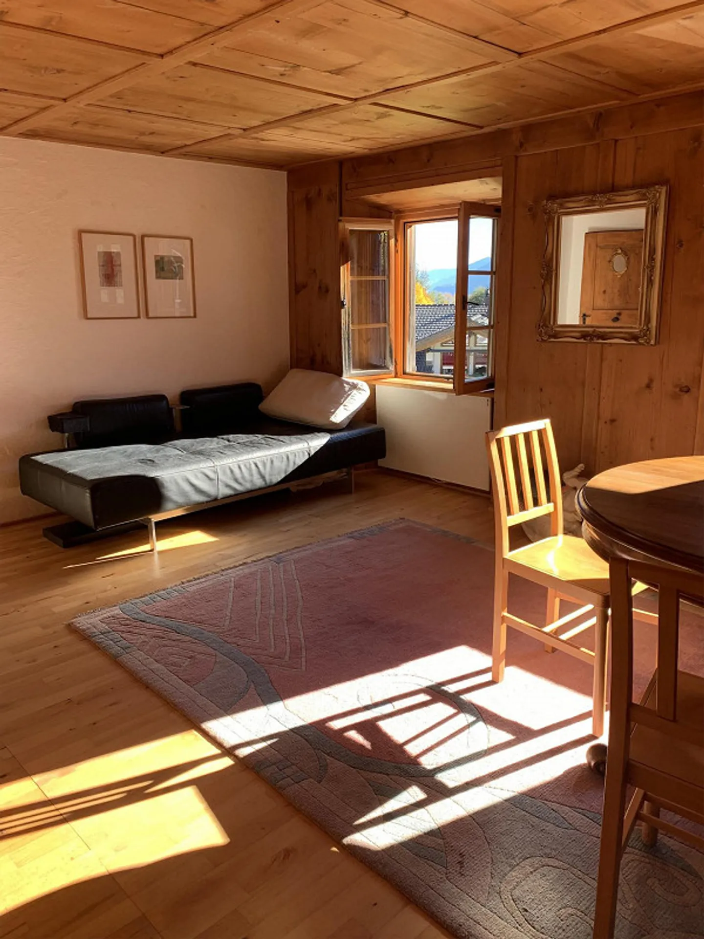 Traditional apartment in the village center of Flond - Photo 10 of 12