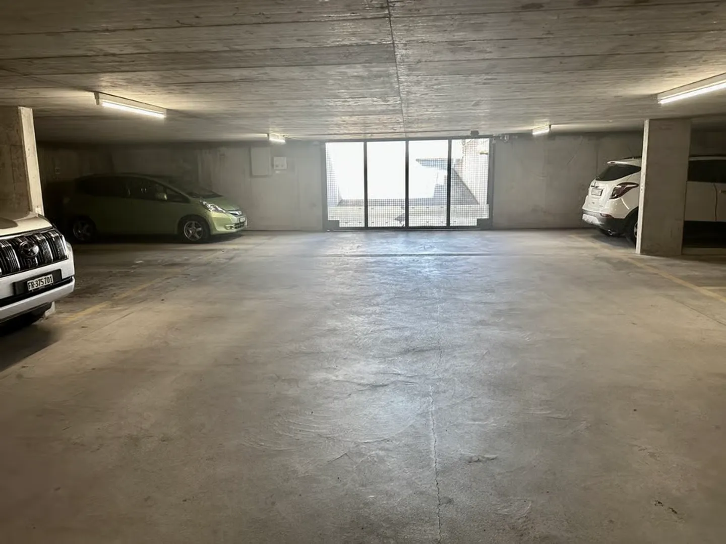 COURTEPIN 1.5 ROOMS OF 47.2M², COVERED BALCONY, UNDERGROUND PARKING, CELLAR - Photo 6 of 7
