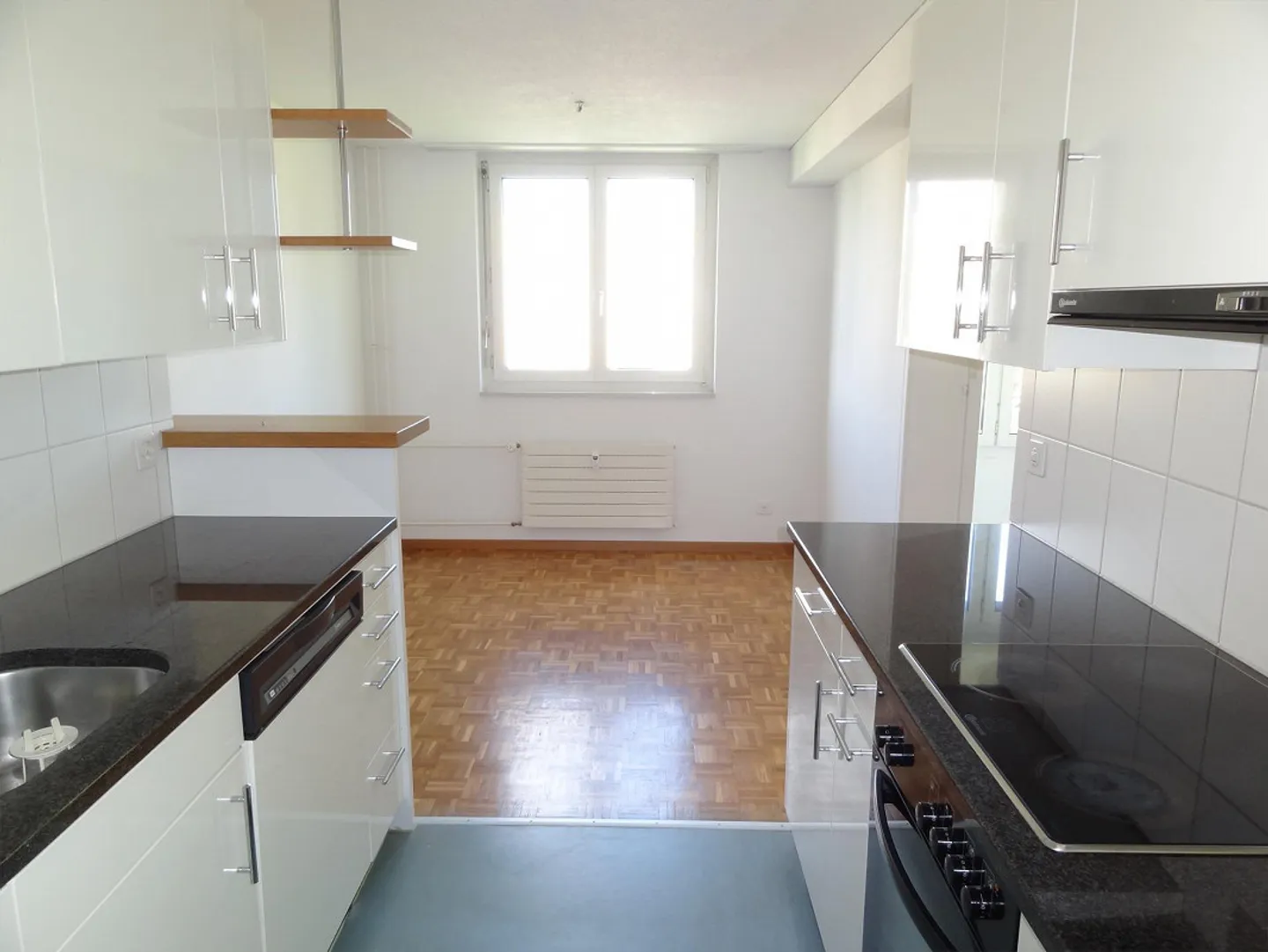 Ampio appartamento di 4,5 stanze - 88m2 in una posizione adatta ai bambini - Foto 1 di 7