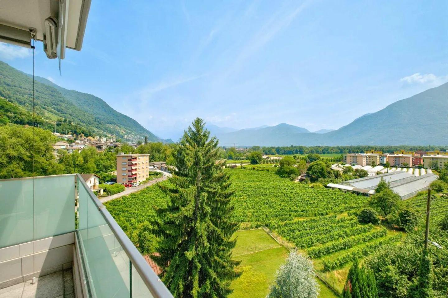 Appartement de vacances de 3,5 pièces bien entretenu au bord du lac Majeur à Tenero - Photo 18 sur 27